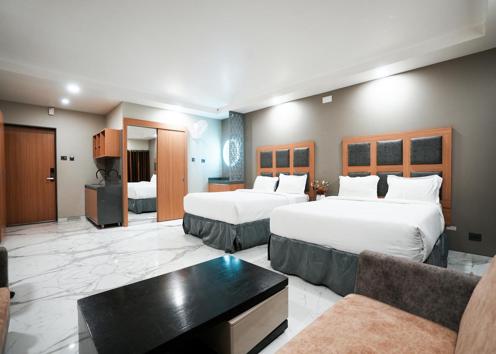 Rupis Resort Near Udaipur Airport Dabok 外观 照片