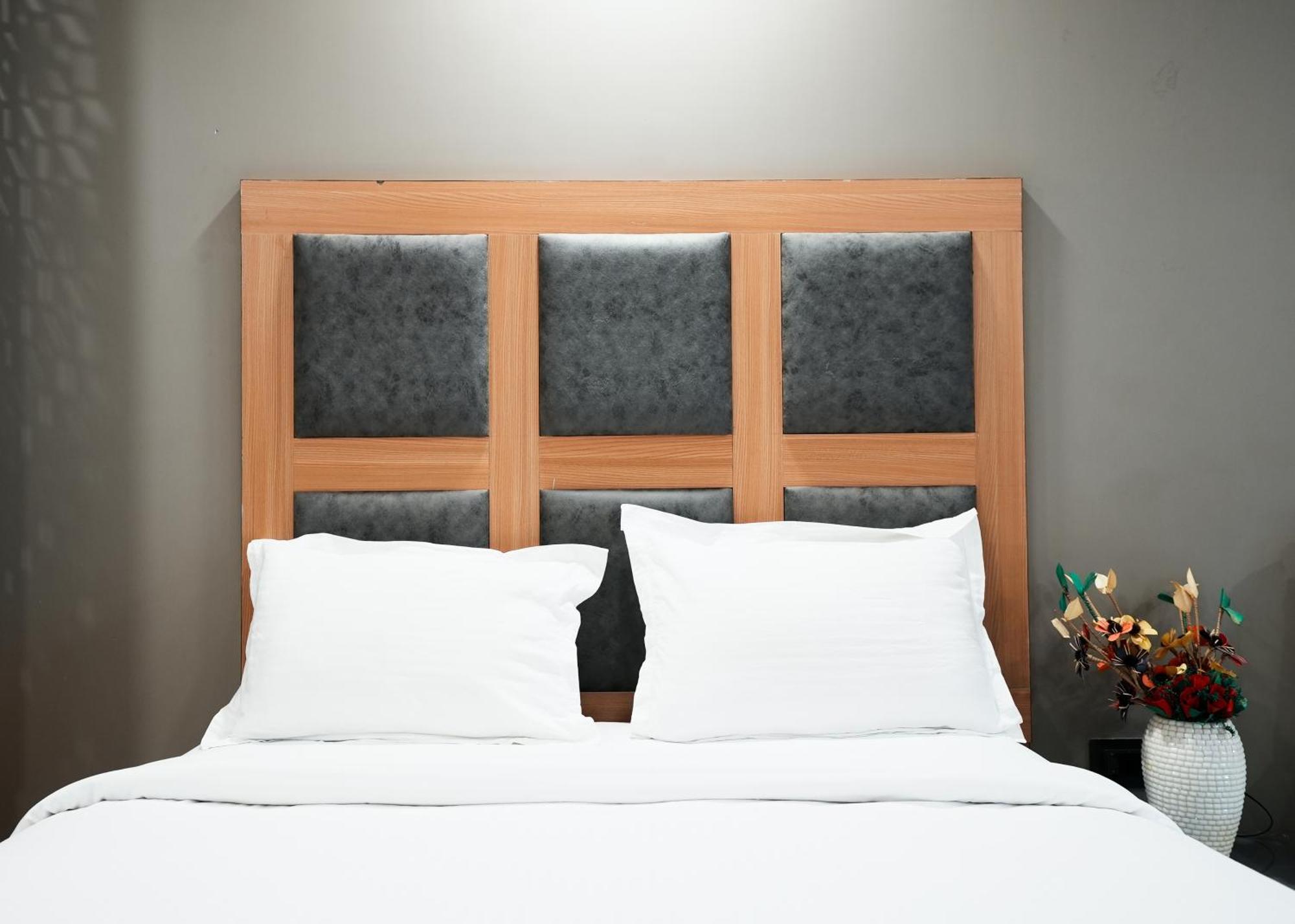 Rupis Resort Near Udaipur Airport Dabok 外观 照片
